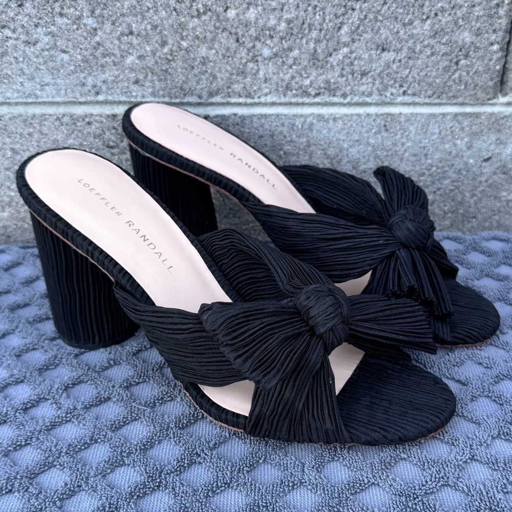 Loeffler Randall Penny Pleated Bow Heels Black Size 8